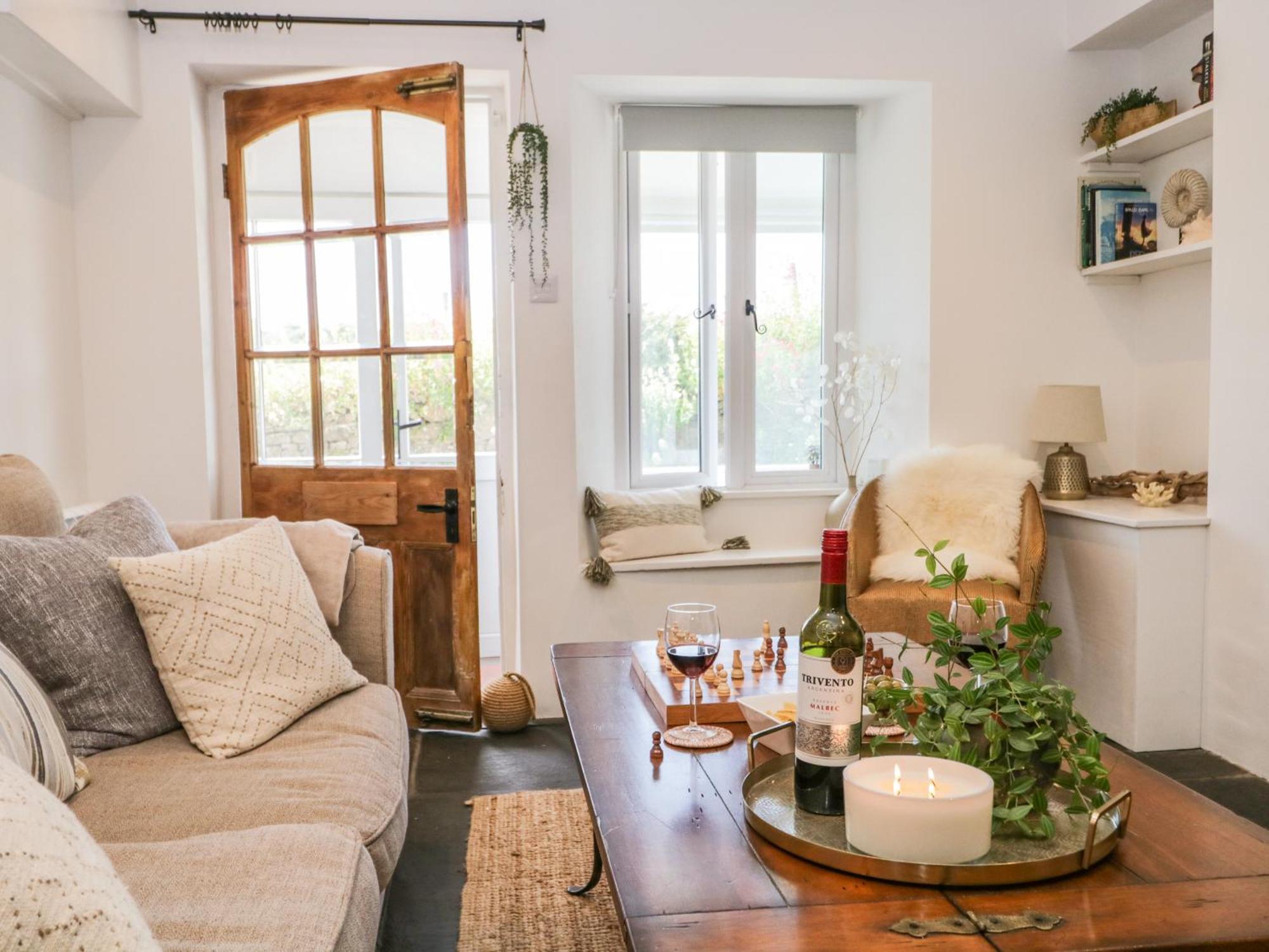 Sandacre Cottage อัลเวอร์สตัน ภายนอก รูปภาพ